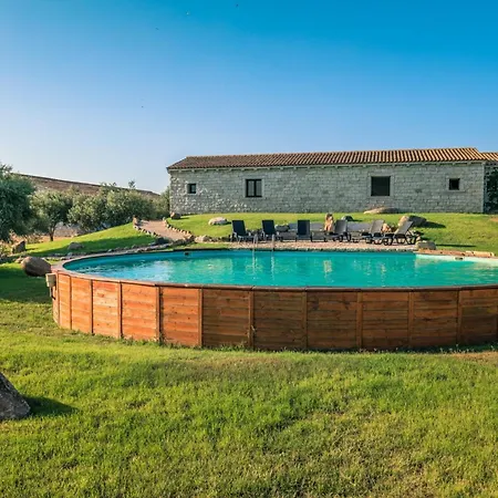 In With Pool 24h , 1500 Meters From The Sea Badesi