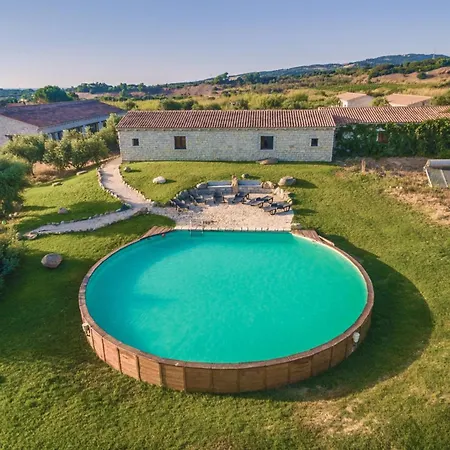 In With Pool 24h , 1500 Meters From The Sea דירה באדזי
